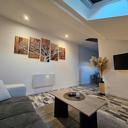 Joli Appartement Mansarde Decize Εξωτερικό φωτογραφία